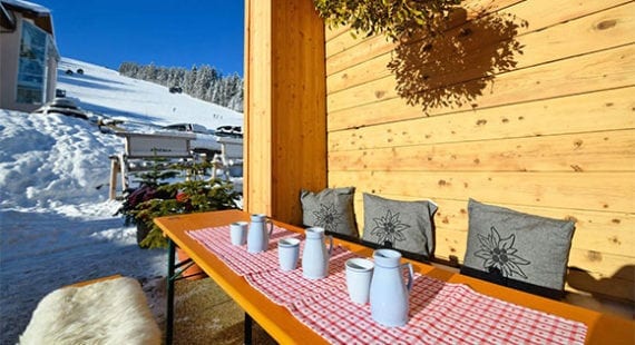 Après-Ski mit Stil in Flachau, Ski-Restaurant direkt an der Piste
